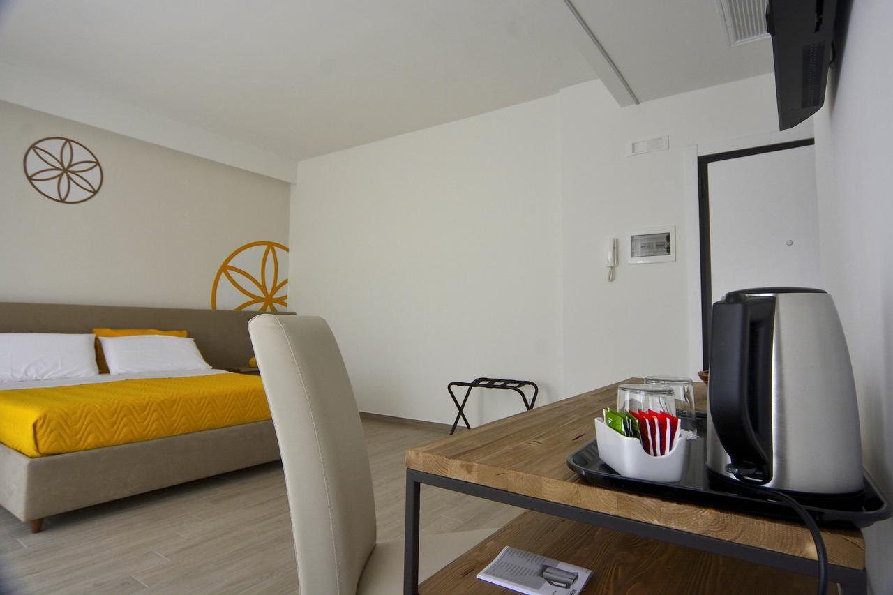 Bed and Breakfast Il Rifugio Dei Templari Lecce Esterno foto
